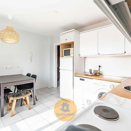 Sublime Spacious Penthouse, Sea And Mountain View Appartement