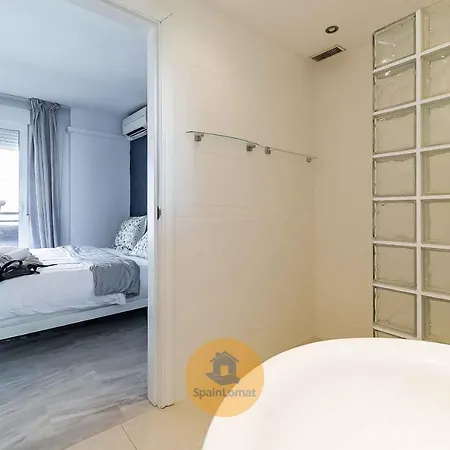 Sublime Spacious Penthouse, Sea And Mountain View Appartement