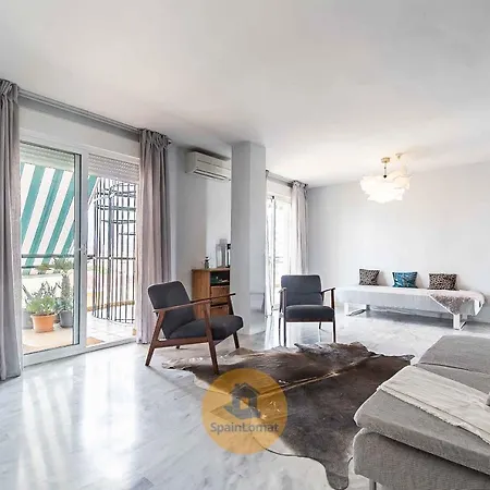 Appartement Sublime Spacious Penthouse, Sea And Mountain View